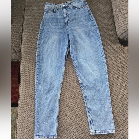 H&M Slouchy Jeans Womens Sz 6 Skinny  28x32 Light Washed Blue Mid Rise Curvy - Picture 2 of 9